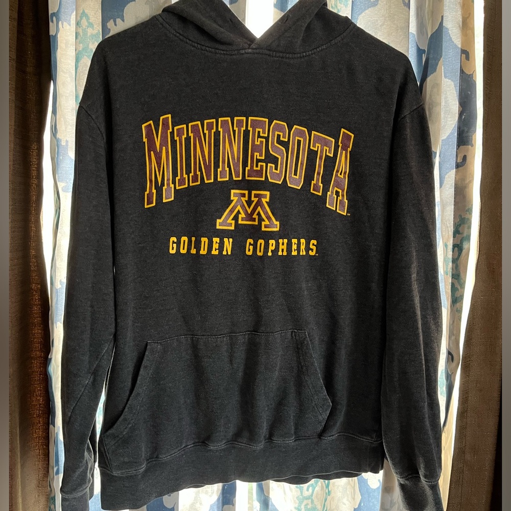 Minnesota golden gophers hoodie size large women’s